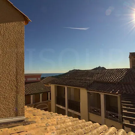 Duplex Avec Terrasse Et Solarium, Acces Piscine Et Parking Compris - Fr-1-504-666 Apartmán Saint-Raphaël